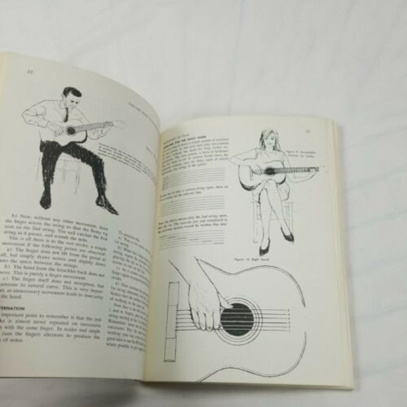 The Collier Quick and Easy Guide to Playing the Guitar by Frederick Noad(1969 Pp - Picture 8 of 10